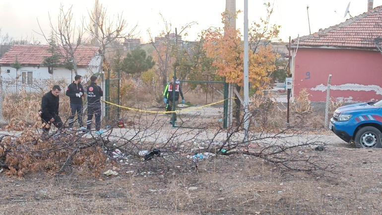 Şizofreni hastası, bıçakla annesini ağır yaraladı, eniştesinin boğazını kesti