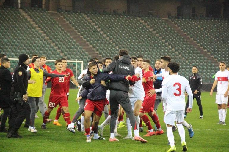 Türkiye U21 - Sırbistan U21 maçının ardından arbede yaşandı