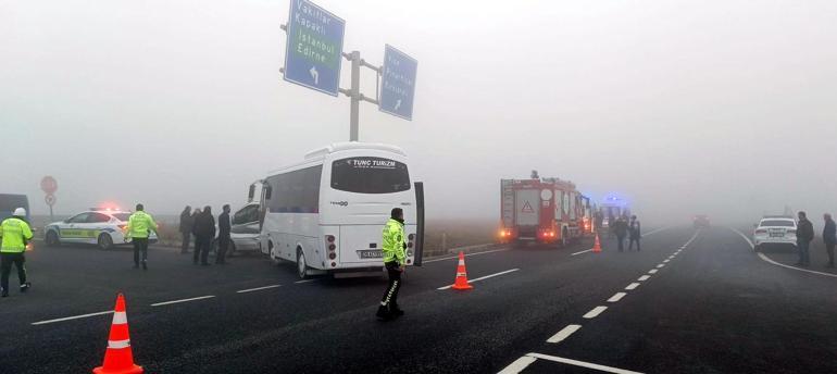 Tekirdağ’da midibüs ile minibüs çarpıştı; 4 yaralı