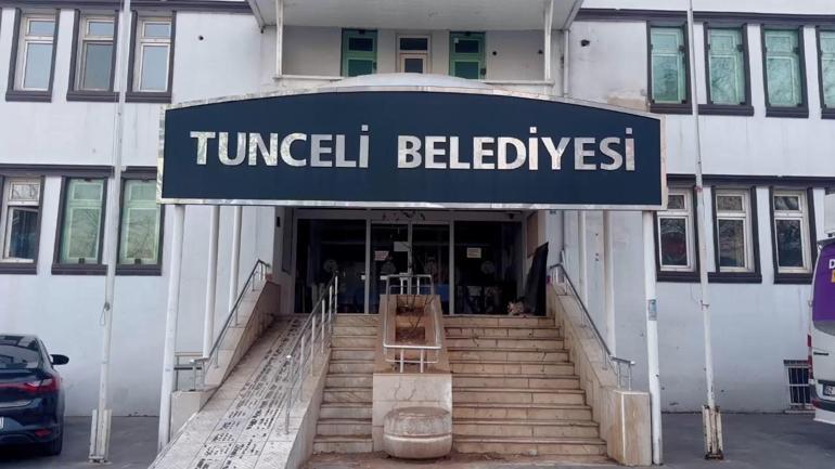 Tunceli ve Ovacık Belediye başkanları görevden uzaklaştırıldı