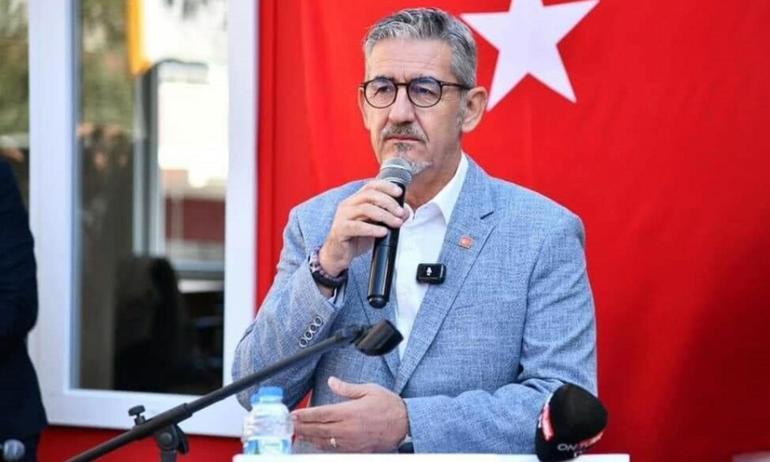 Belediye meclis üyesi gazeteciyi darbetti; o anlar kamerada