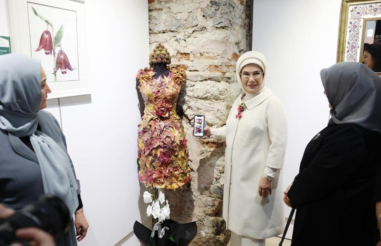 Emine Erdoğan: Sanat, insanı ön yargı ve nefret zincirlerinden kurtarır