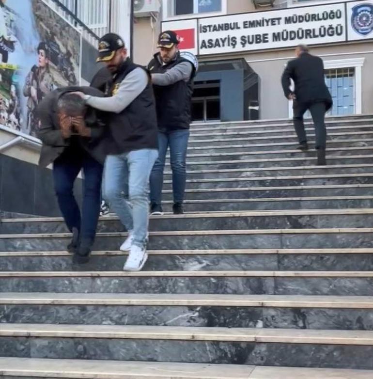 Kağıthanede belediye otobüsünü çaldıktan sonra parçalarken yakalandılar