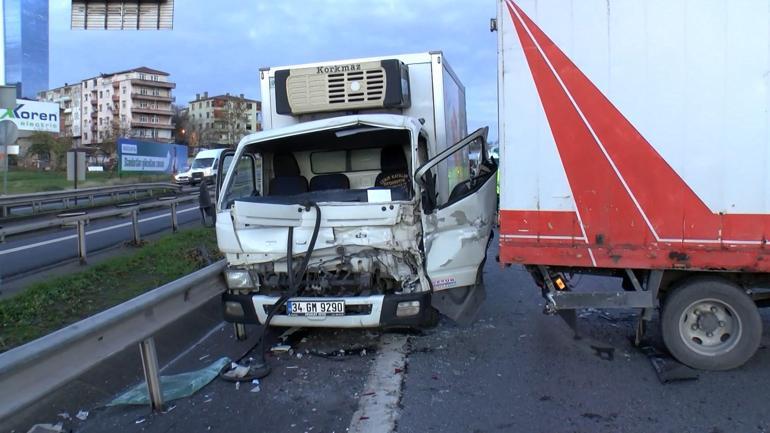 Bağcılar TEM otoyolunda zincirleme trafik kazası