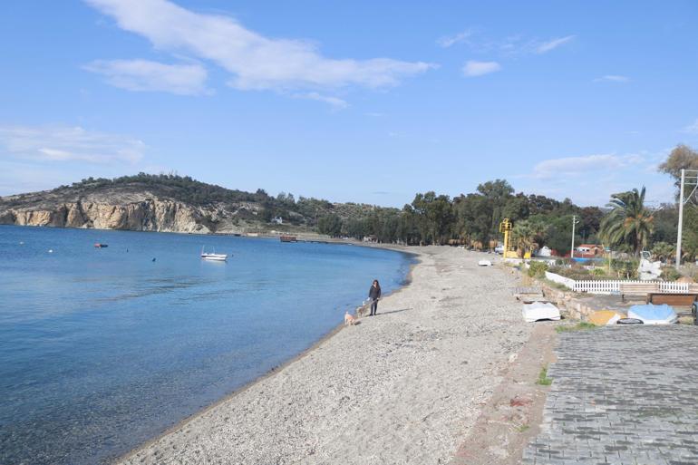 İzmirde belediyenin koy manzaralı arazi satışına karşı imza kampanyası