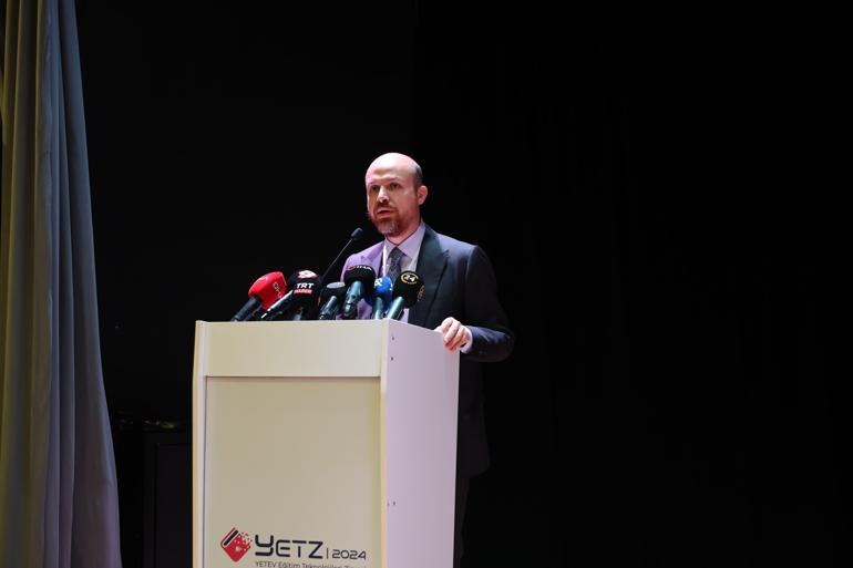 Bakan Kacır: Türkiye milli insansız hava araçlarıyla küresel pazarın yüzde 70ine tek başına hakim