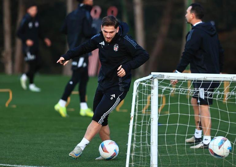 Beşiktaş, Adana Demirspor maçının hazırlıklarına devam etti