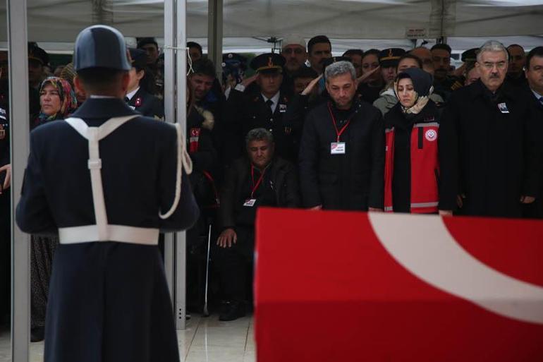 Bursa Adliyesindeki saldırıda şehit olan uzman çavuş için tören düzenlendi