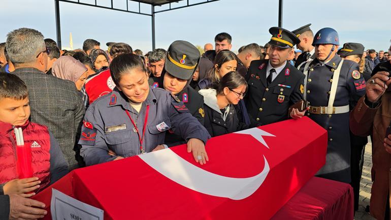 Bursa Adliyesindeki saldırıda şehit olan uzman çavuş toprağa verildi