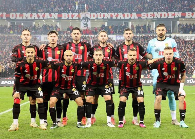 Bölgesel Amatör Ligde taraftar rekoru, Eskişehirspor’da