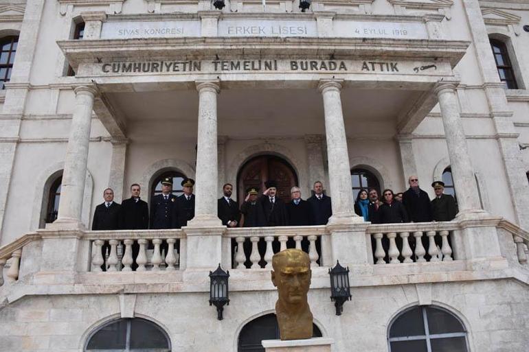 Atatürkün Sivastan ayrılışının 105inci yıl dönümünde tören düzenlendi