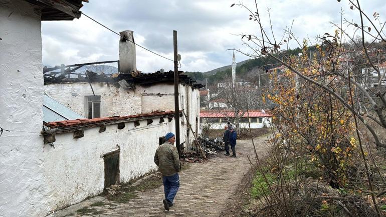 Muğlada evde çıkan yangında çift öldü