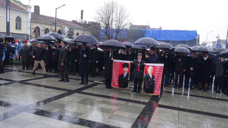 Atatürkün Edirneye gelişinin yıl dönümü yağmur altında kutlandı