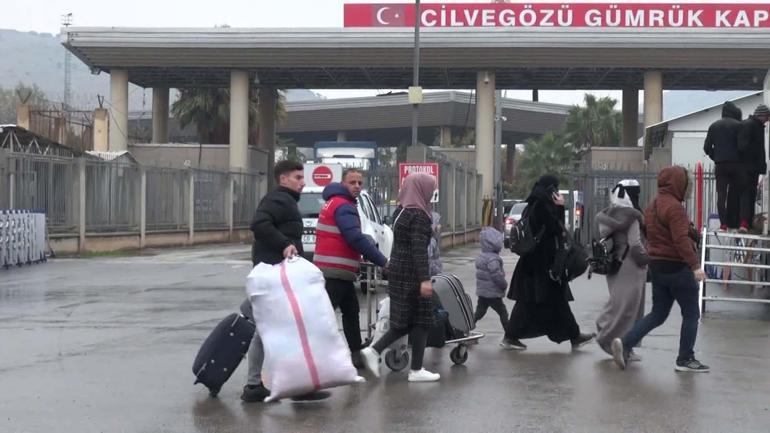 Ülkesine dönen Suriyeli Muhammed: Sadece Türkler bize kapılarını açtı