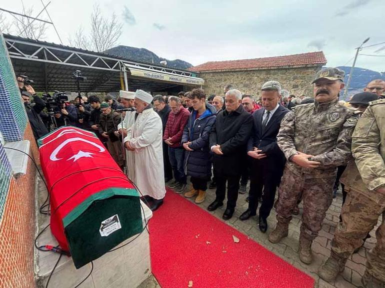 Çığda ölen milli judocu Emre, son yolcuğuna uğurlandı