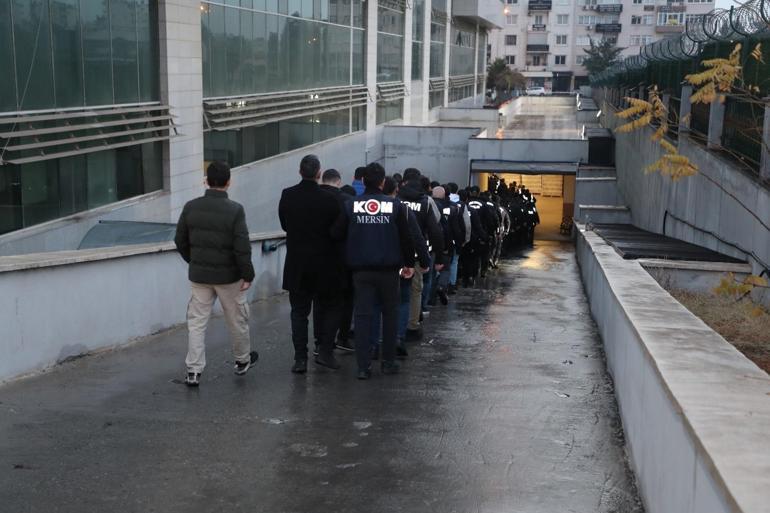 Mersindeki rüşvet operasyonunda, aralarında gümrük müdürünün de olduğu 91 şüpheli tutuklandı