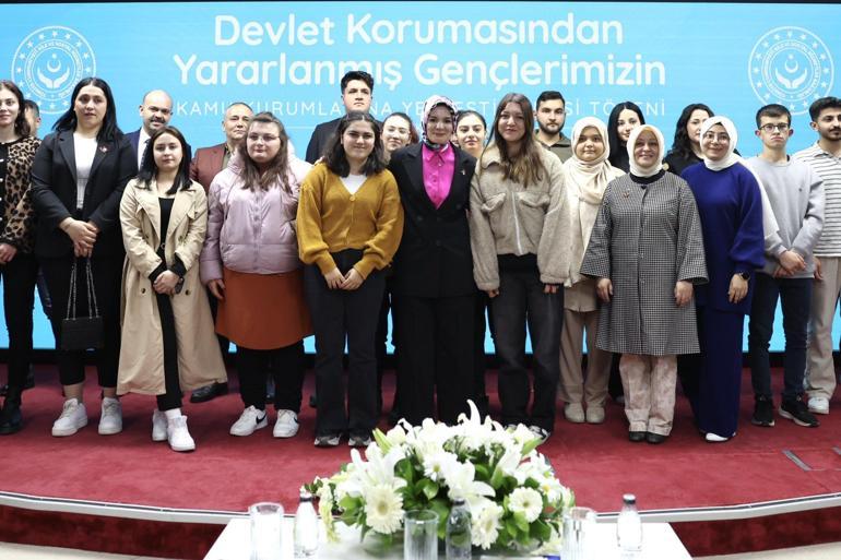 Devlet korumasında yetişen 718 genç kamuya atandı