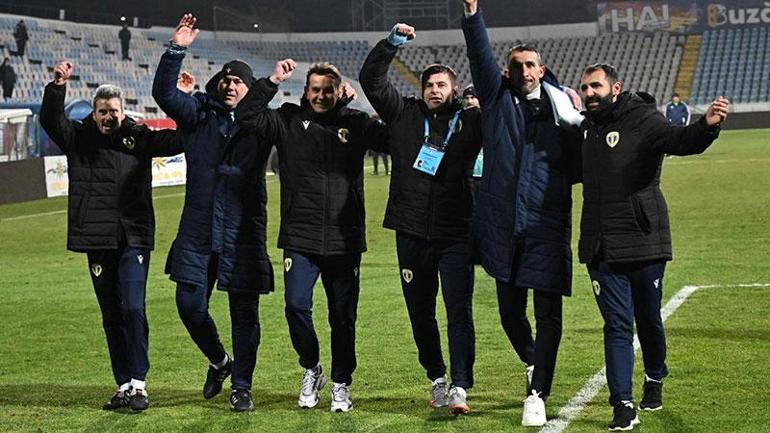 Mehmet Topal: Petrolul’deki görevimi kendi isteğim ile sonlandırma kararı aldım