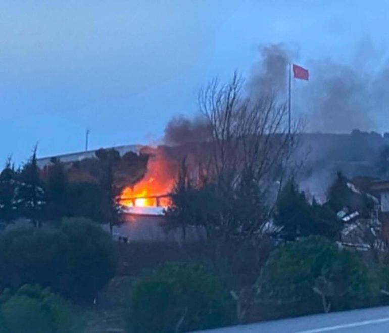 Mühimmat fabrikasındaki patlama kamerada