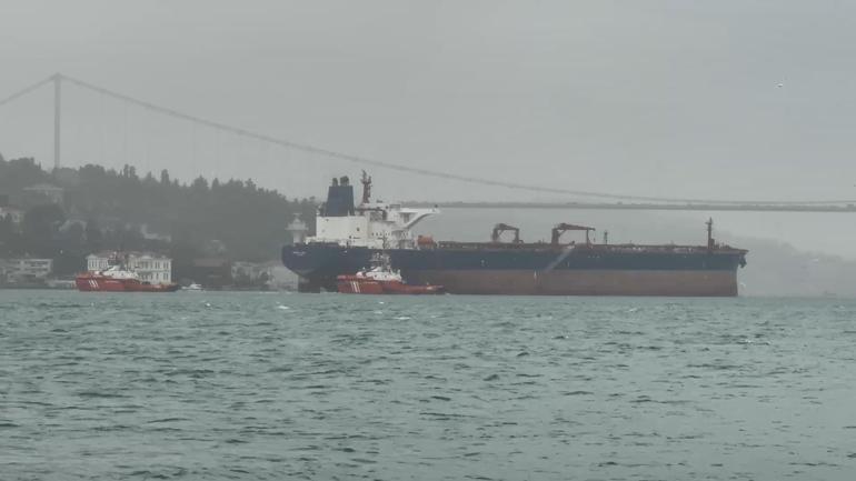 İstanbul Boğazında arıza yapan tanker Ahırkapı Demirleme Sahasına çekildi