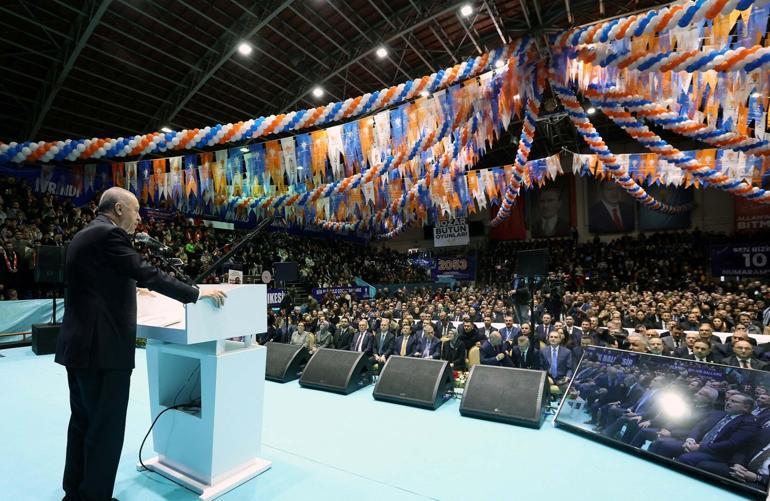 Erdoğan: Bay Kemal hiç kusura bakmasın, sırtına yediği o paslı hançeri biz bile çıkaramayız