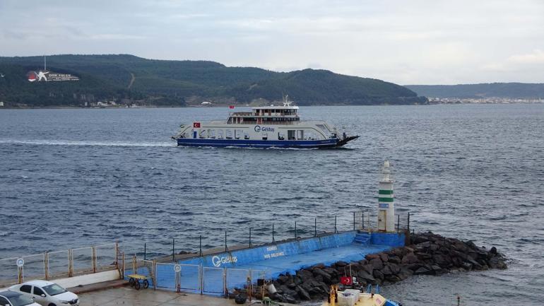 Gökçeadaya 3 gündür feribot seferi yapılamıyor