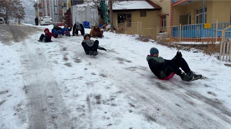 Tunceli’de kar nedeniyle 222 köy yolu ulaşıma kapandı