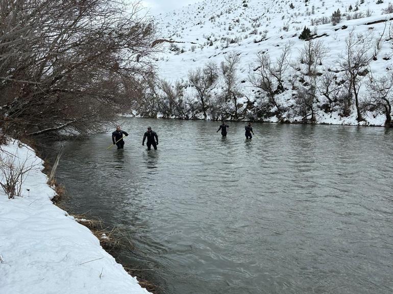 Kayıp Sabit öğretmenin cansız bedeni, Karasu Nehrinde bulundu