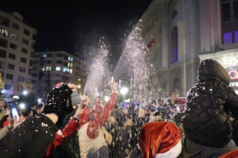 Türkiyede yeni yıl coşkusu