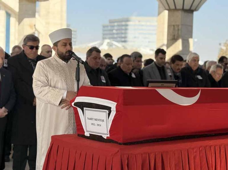 Eski Başbakan Yardımcısı Menteşe için TBMMde cenaze töreni