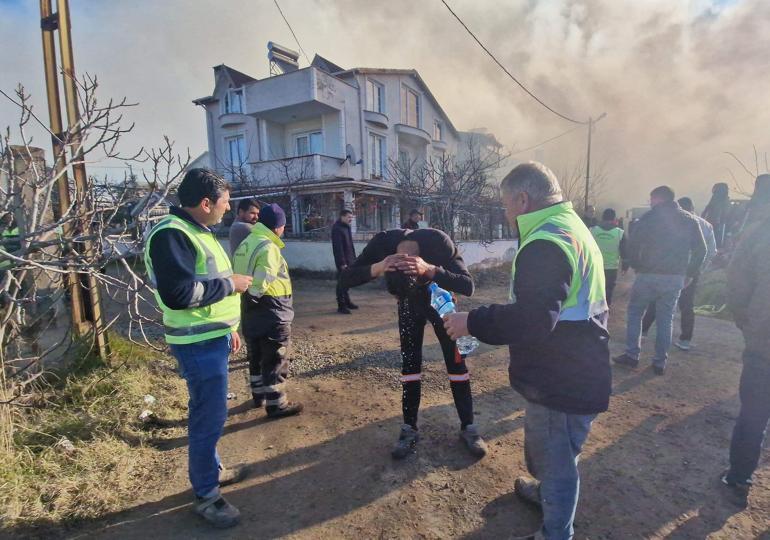 Tekirdağda pazar tezgahlarında başlayan yangın, evlere sıçradı