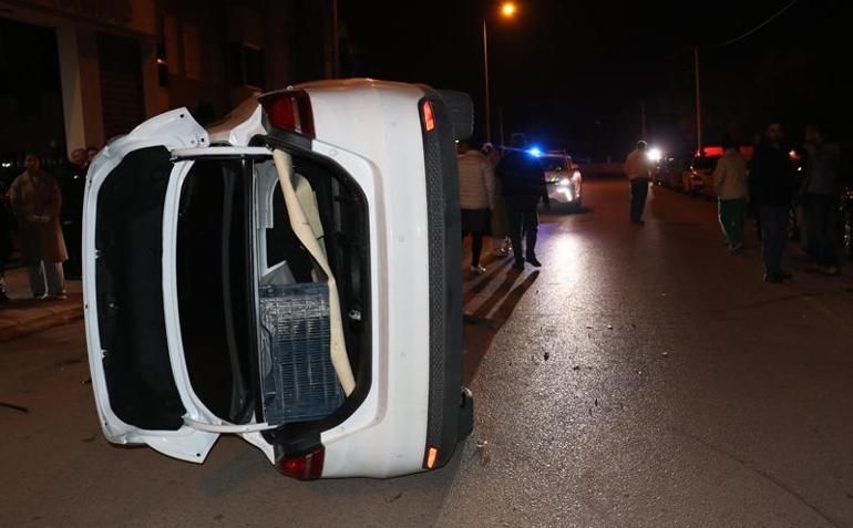 Alkollü sürücü, otomobiliyle park halindeki araçlara çarptı