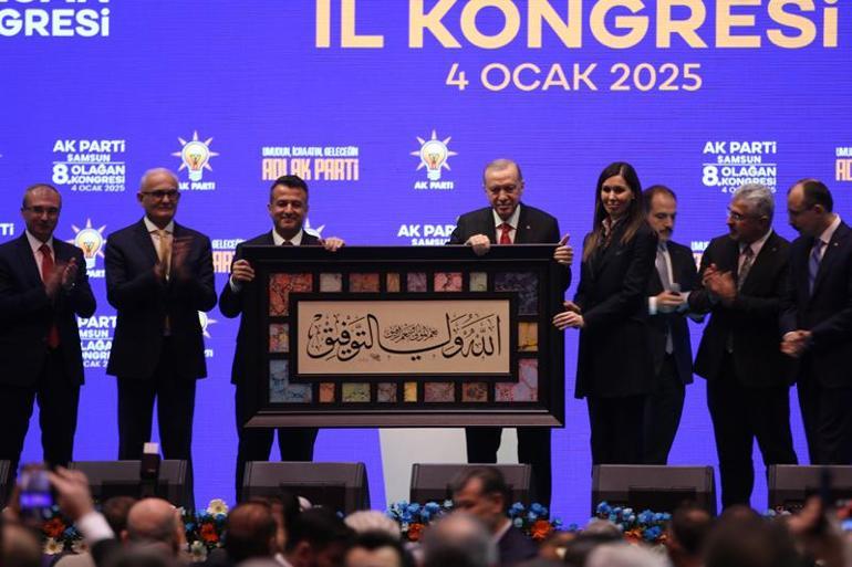 Cumhurbaşkanı Erdoğan: Bölücü caniler ya silahlarını gömecekler ya da silahlarıyla birlikte toprağa gömülecekler