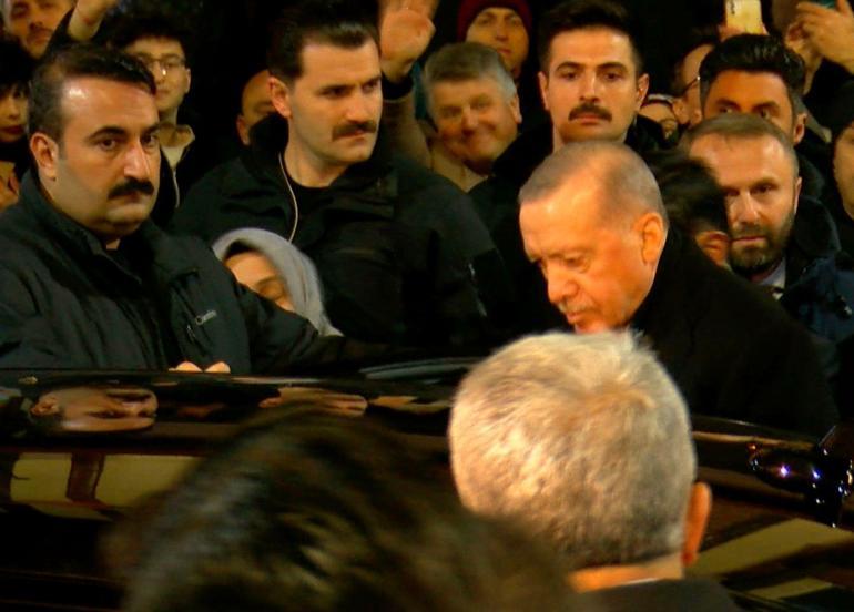 Cumhurbaşkanı Erdoğan: Bölücü caniler ya silahlarını gömecekler ya da silahlarıyla birlikte toprağa gömülecekler