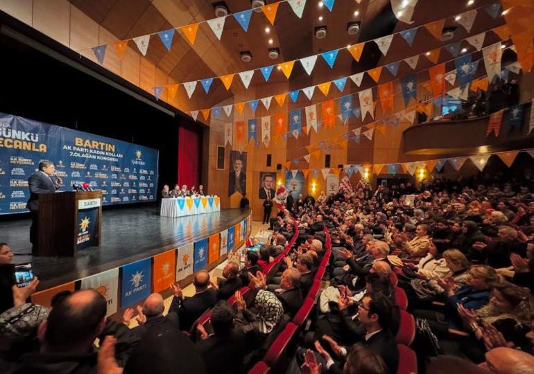 Bakan Tunç: Şimdi sıra terörü, silahlarıyla beraber tarihe gömmekte