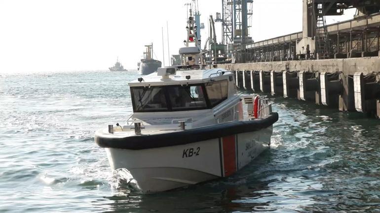 Marmara Denizinde müsilaj denetimi: 5-25 metre arasında değişen derinliklerde müsilaj oluşumu tespit edildi