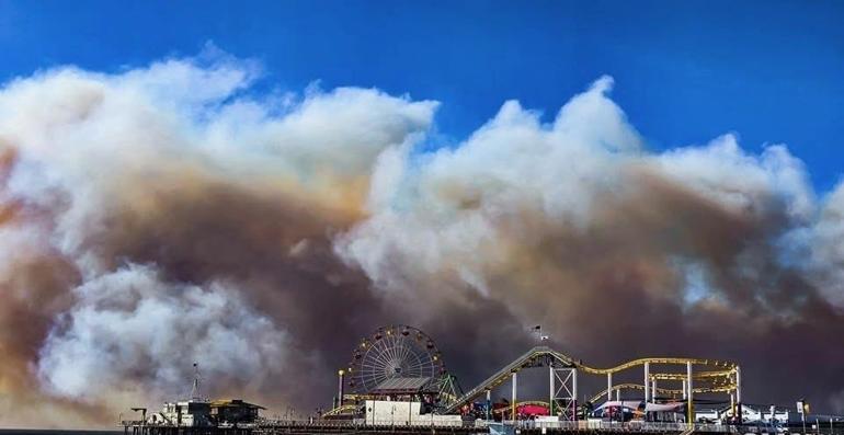 Los Angeles’taki yangında 5 kişi hayatını kaybetti