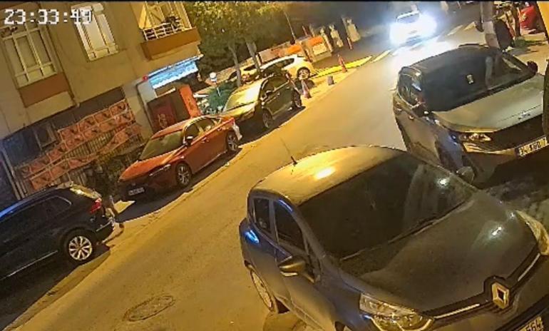 Büyükçekmece’de satırlı silahlı kavga; şüpheliler kaçtı polis kovaladı: 14 gözaltı