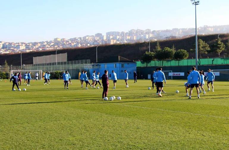 Şenol Güneş: Bulunduğumuz yer bize yakışmıyor