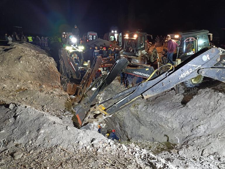 Amasya’da su kuyusu açmak isteyen 2 kişi toprak altında kaldı