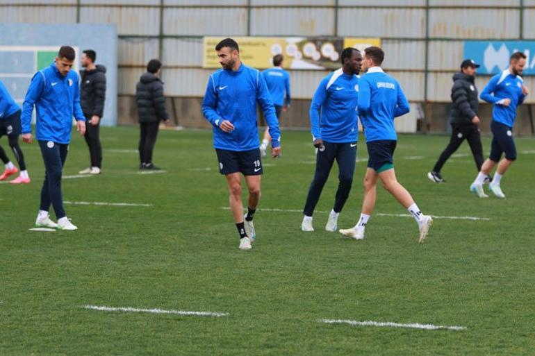 Rizesporlu Rachid Ghezzal: Performansımız 2inci yarı için bizi umutlandırıyor.