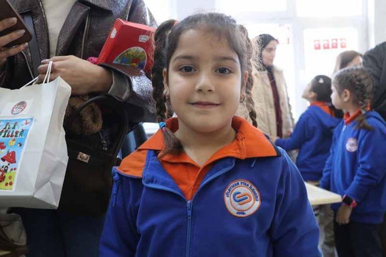 Ankarada öğrencilerin karne heyecanı