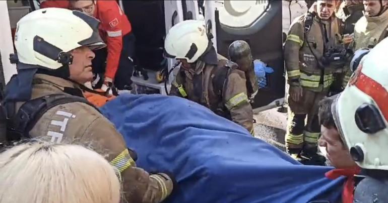 Maltepede 3 katlı binanın çatı katında yangın: 1 ölü