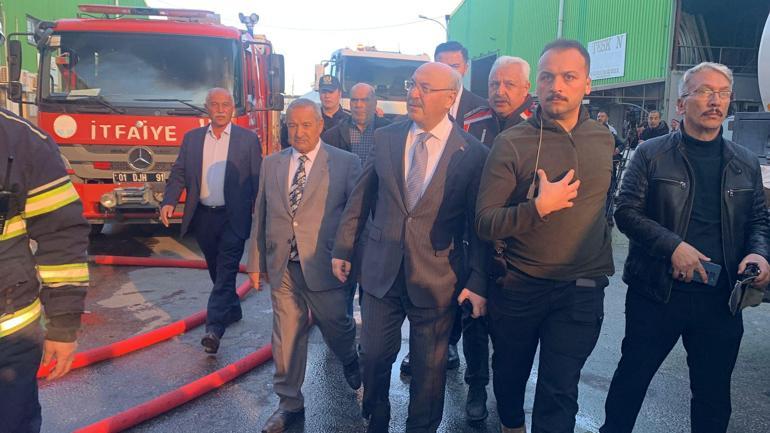 Adanada geri dönüşüm tesisinde yangın