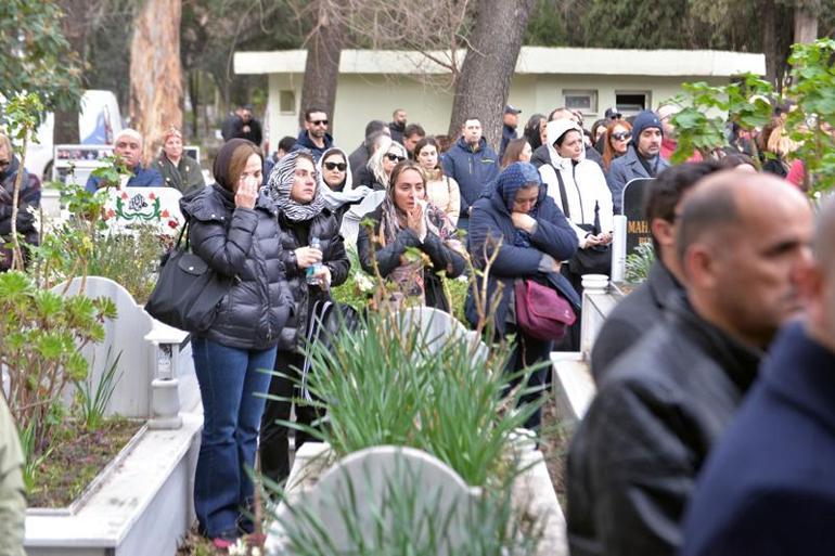 Kartalkayadaki yangında ölen çift ile 2 çocuğu toprağa verildi