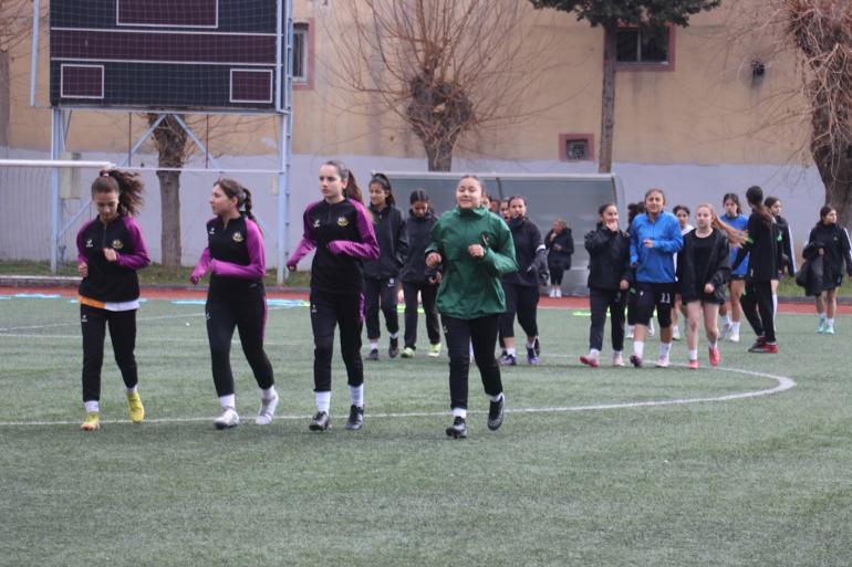 ‘Yeni Nesil Sahada’ projesinin Gaziantep seçmeleri tamamlandı