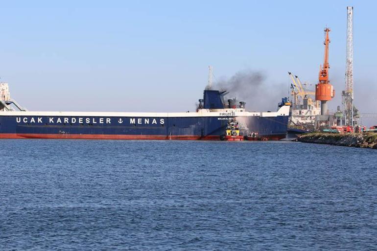 Samsunda kuru yük gemisinde yangın