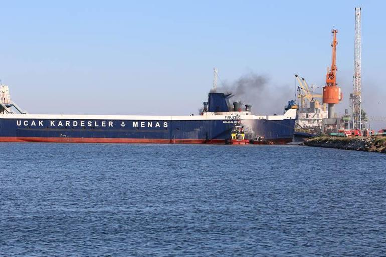 Samsunda kuru yük gemisinde yangın