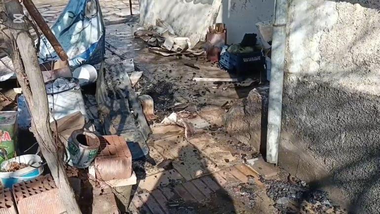 Devrilen sobadan yangın çıktı; anne ve 2 kızı dumandan etkilendi