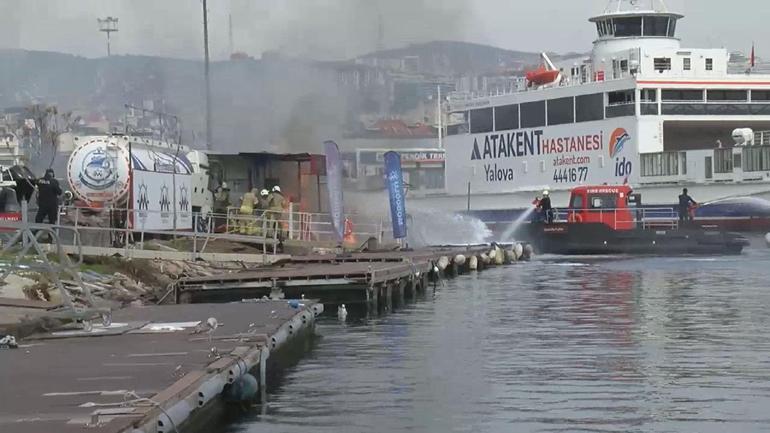 Pendik marinada yakıt istasyonunda yangın